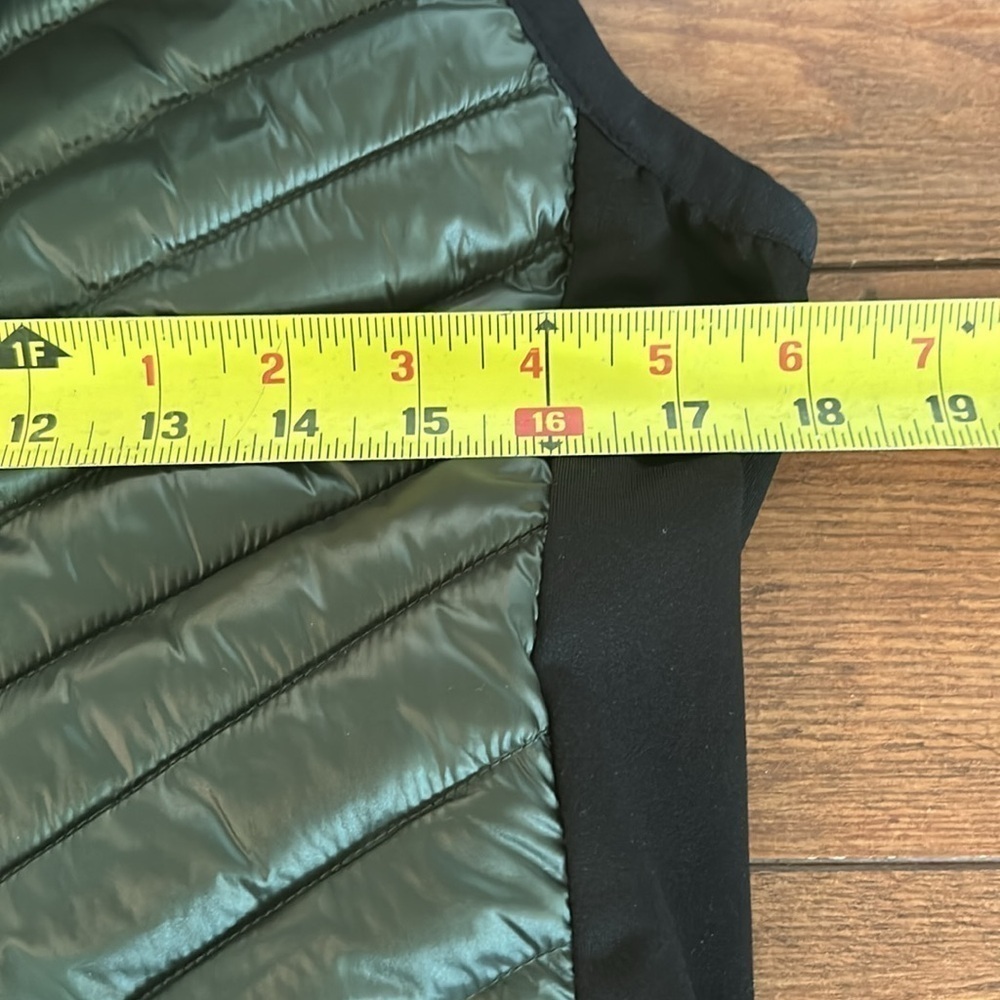 Calvin Klein Performance Vest - image 3